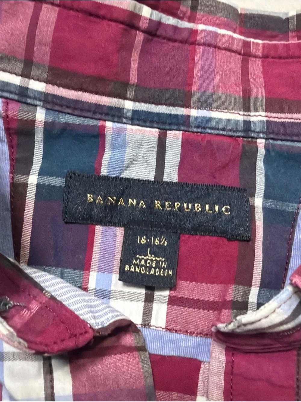 Banana Republic Plaid Button-Up Shirt in Red, Blue, White